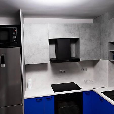 Very Spacious & Modern 3Bed Near Airport & Centre 소피아 외부 사진
